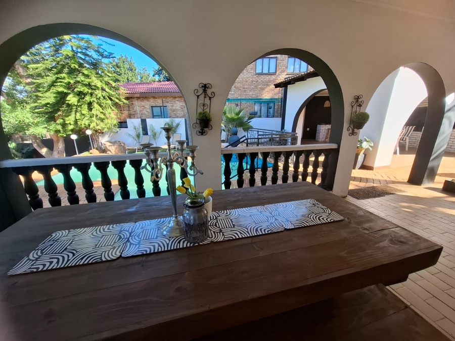 4 Bedroom Property for Sale in Safari Gardens North West